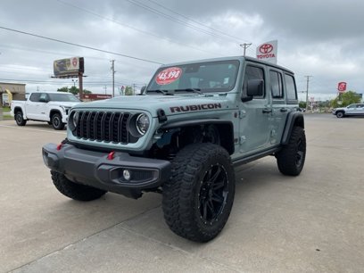 Used 2024 Jeep Wrangler Unlimited Rubicon w/ Convenience Group