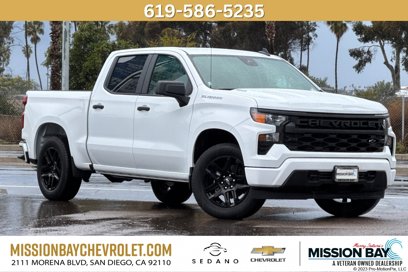 New 2025 Chevrolet Silverado 1500 Custom w/ LPO, Dark Essentials Package