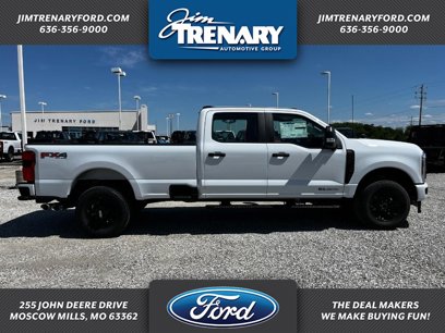 New 2025 Ford F350 4x4 Crew Cab Super Duty