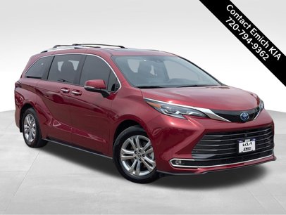 Used 2024 Toyota Sienna Platinum