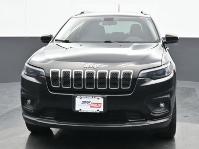 Used 2019 Jeep Cherokee Latitude Plus