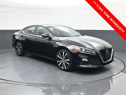 Used 2022 Nissan Altima 2.5 SR