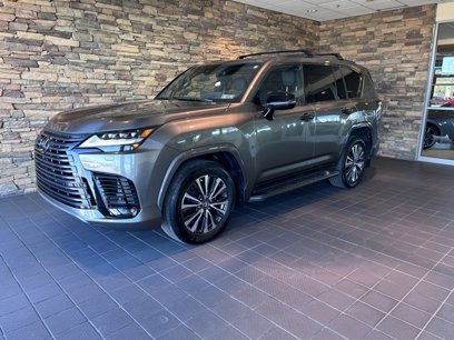 Certified 2023 Lexus LX 600 4WD w/ Premium Package