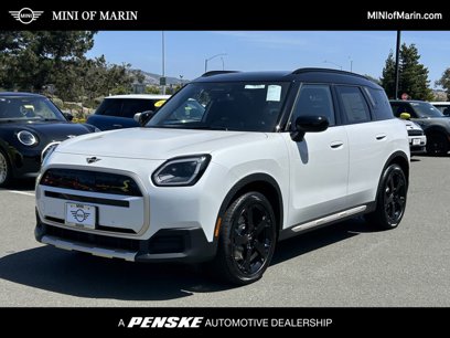 New 2025 MINI Cooper Countryman SE w/ Comfort Package Max