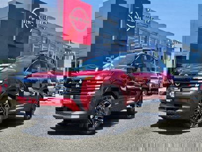 New 2025 Nissan Kicks SR