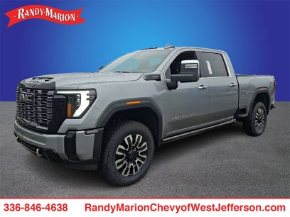 New 2025 GMC Sierra 2500 Denali Ultimate w/ Max Trailering Package