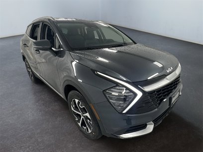 New 2025 Kia Sportage EX