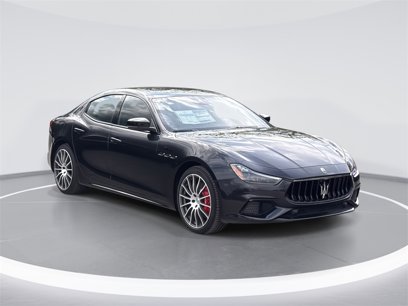 New 2024 Maserati Ghibli Modena Q4