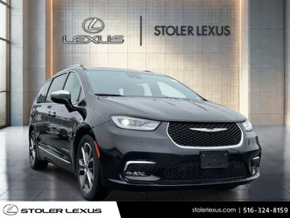 Used 2022 Chrysler Pacifica Pinnacle