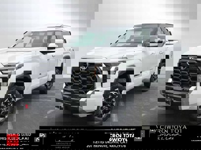 New 2025 Toyota Tundra SR5