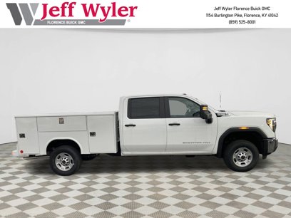 New 2024 GMC Sierra 2500 Pro w/ Convenience Package