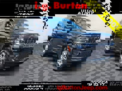 New 2025 Jeep Grand Cherokee Laredo X w/ Trailer Tow Package