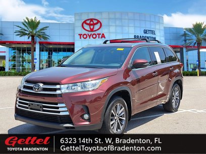Used 2017 Toyota Highlander XLE