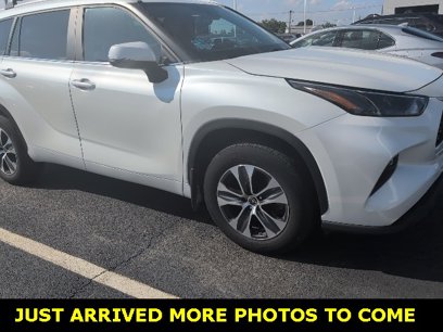 Used 2023 Toyota Highlander XLE