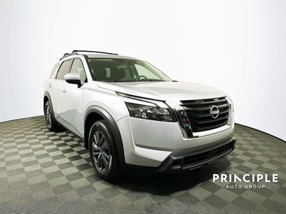 Used 2023 Nissan Pathfinder SV