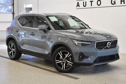 Used 2023 Volvo XC40 B5 Plus