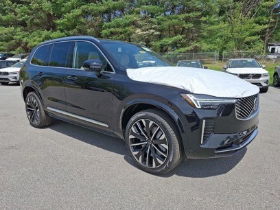 New 2025 Volvo XC90 T8 Core