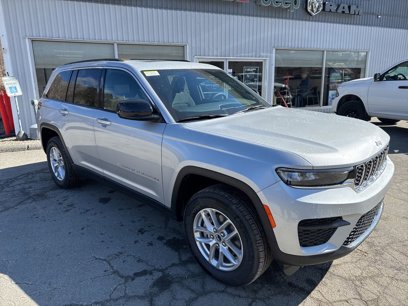 New 2025 Jeep Grand Cherokee Laredo X w/ Luxury Tech Group I