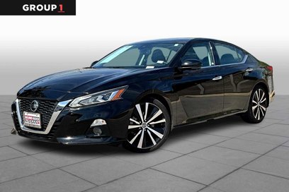 Certified 2019 Nissan Altima 2.0 Platinum