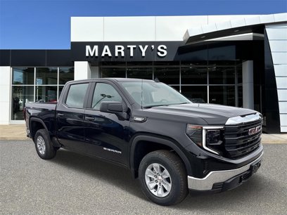 New 2025 GMC Sierra 1500 Pro w/ Trailering Package