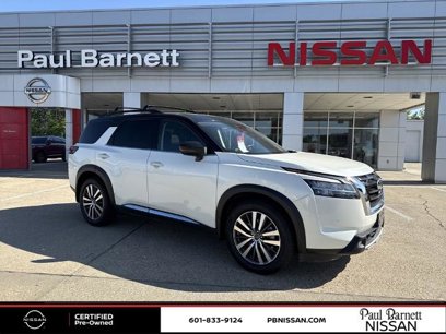 Certified 2022 Nissan Pathfinder Platinum w/ Lighting Package (N92)