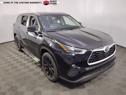 New 2025 Toyota Highlander XLE