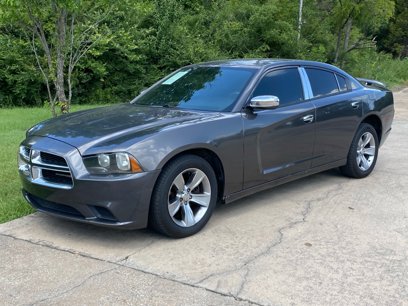 Used 2013 Dodge Charger SE