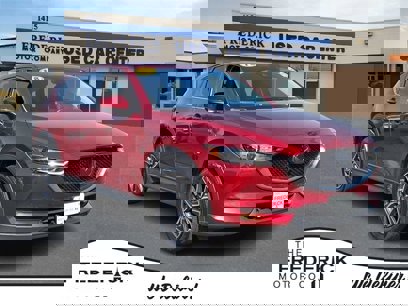 Used 2018 MAZDA CX-5 Touring w/ Preferred Equipment Package