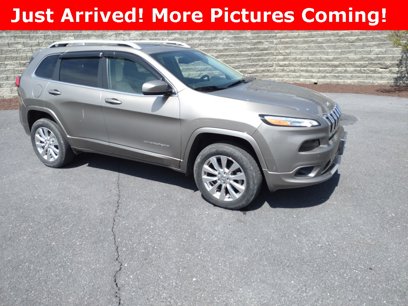 Used 2017 Jeep Cherokee Overland w/ Technology Group