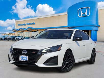Used 2023 Nissan Altima 2.5 SR w/ SR Premium Package