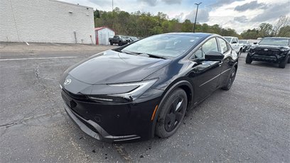 New 2025 Toyota Prius LE