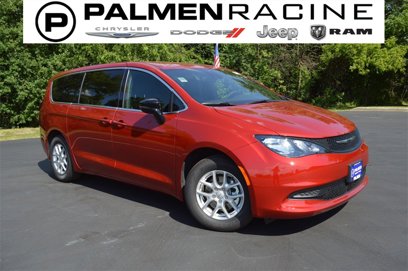 New 2025 Chrysler Voyager LX