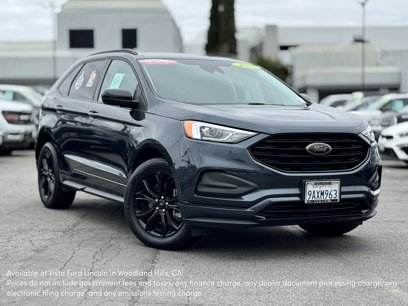 Certified 2022 Ford Edge SE w/ Black Appearance Package
