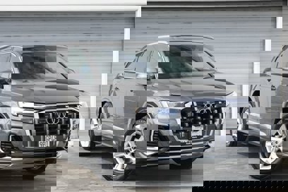 Certified 2025 Audi Q7 3.0T Premium w/ Convenience Package