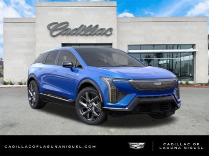 Used 2025 Cadillac Optiq Luxury 1