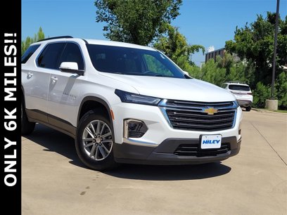 Used 2023 Chevrolet Traverse LT