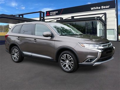 Used 2017 Mitsubishi Outlander SE