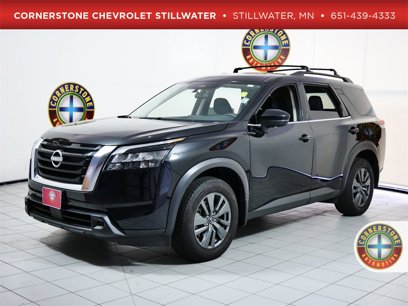 Used 2024 Nissan Pathfinder SV