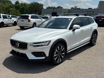 Certified 2025 Volvo V60 B5 Cross Country Ultra
