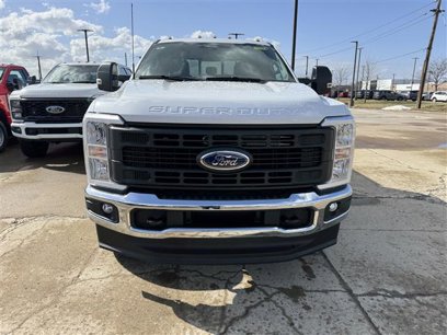 New 2025 Ford F350 XL w/ FX4 Off-Road Package