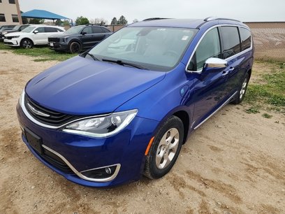 Used 2018 Chrysler Pacifica Limited w/ Advanced Safetytec Group