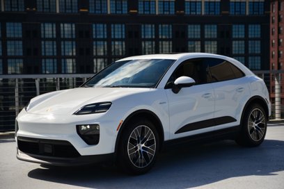 Certified 2025 Porsche Macan Electric
