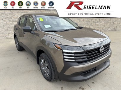New 2025 Nissan Kicks S
