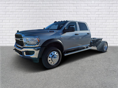 New 2024 RAM 5500 Tradesman w/ Chrome Appearance Group