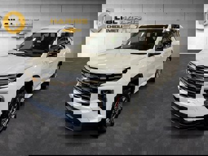 New 2025 Chevrolet Traverse LT w/ LPO, Floor Liner Package