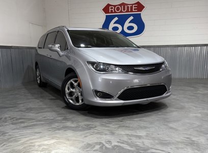 Used 2018 Chrysler Pacifica Limited