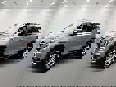 Used 2024 GMC Terrain SLE