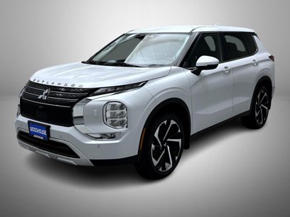 Used 2023 Mitsubishi Outlander SE