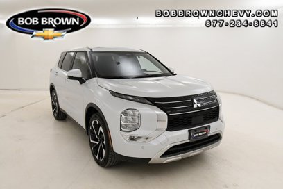 Used 2023 Mitsubishi Outlander SE