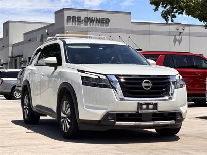 Used 2022 Nissan Pathfinder SL